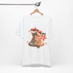 Love You Cute Cats T-Shirt — Cat Couple Floral Graphic Tee ,T-shirts that are soft, breathable, warm, and feature a cheerful print. - Görsel 2